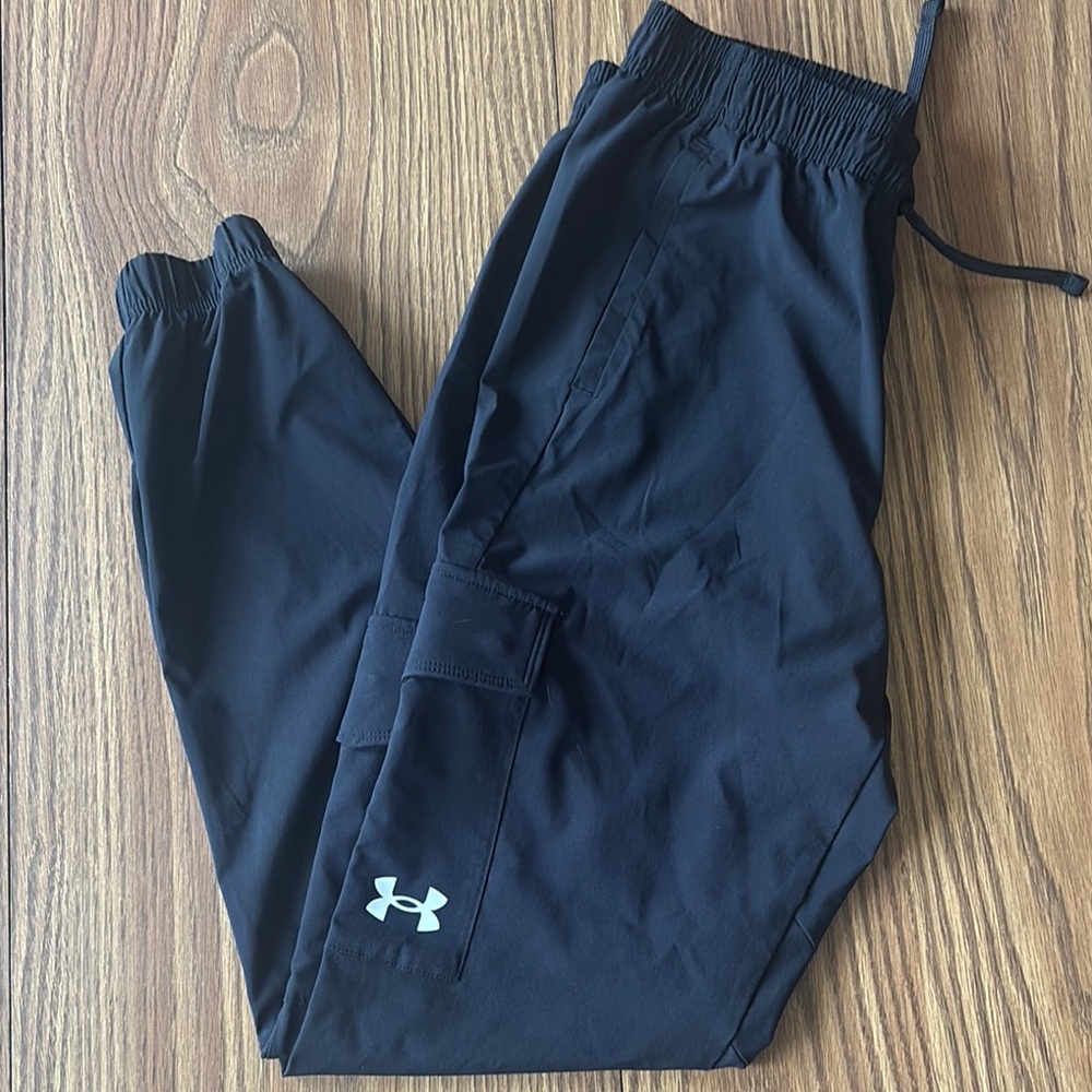 NWOT Under Armour Black Jogger Pants
